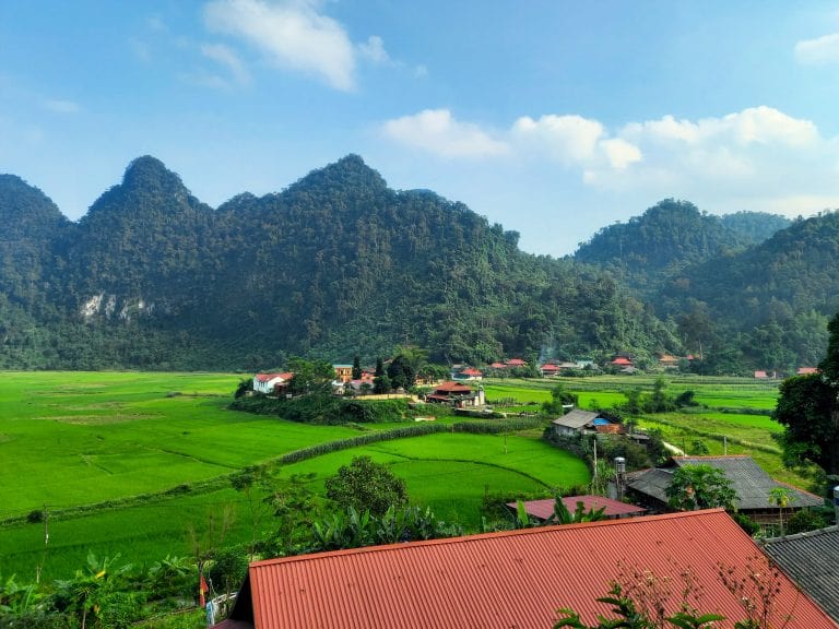 Trans-Northern Belt Road: QL279