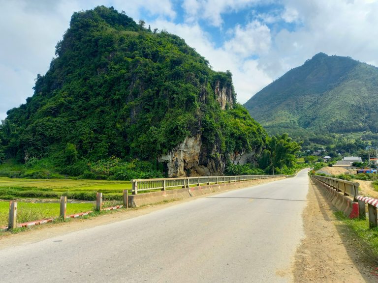 Trans-Northern Belt Road: QL279