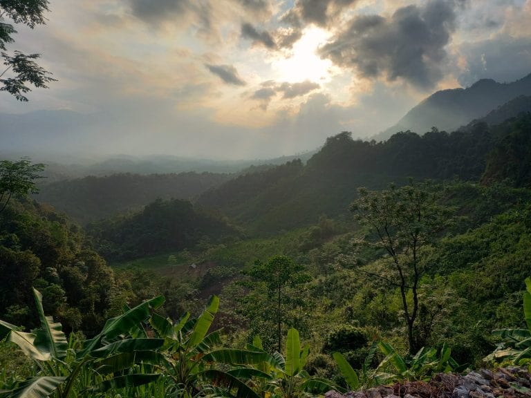 Limestone Loops | Motorbike Guide