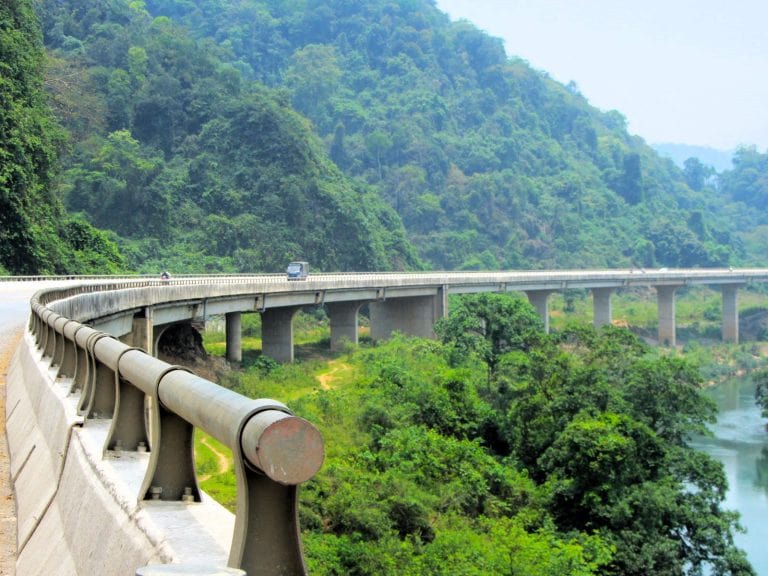 Limestone Loops | Motorbike Guide