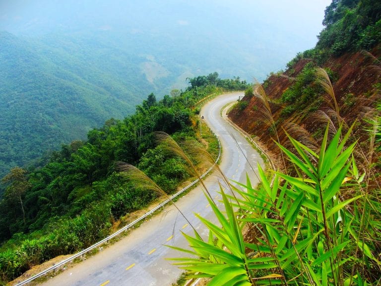 Limestone Loops | Motorbike Guide