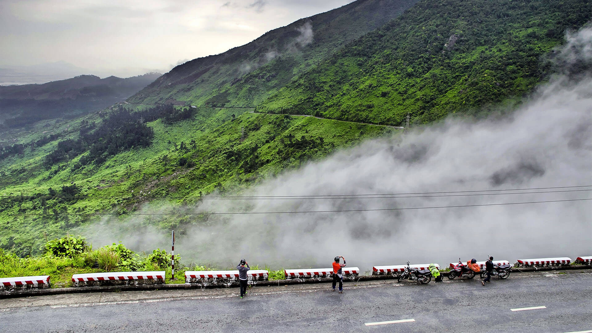 Conquering Vietnam’s Most Breathtaking Roads by Motorcycle – A Journey of Freedom and Passion