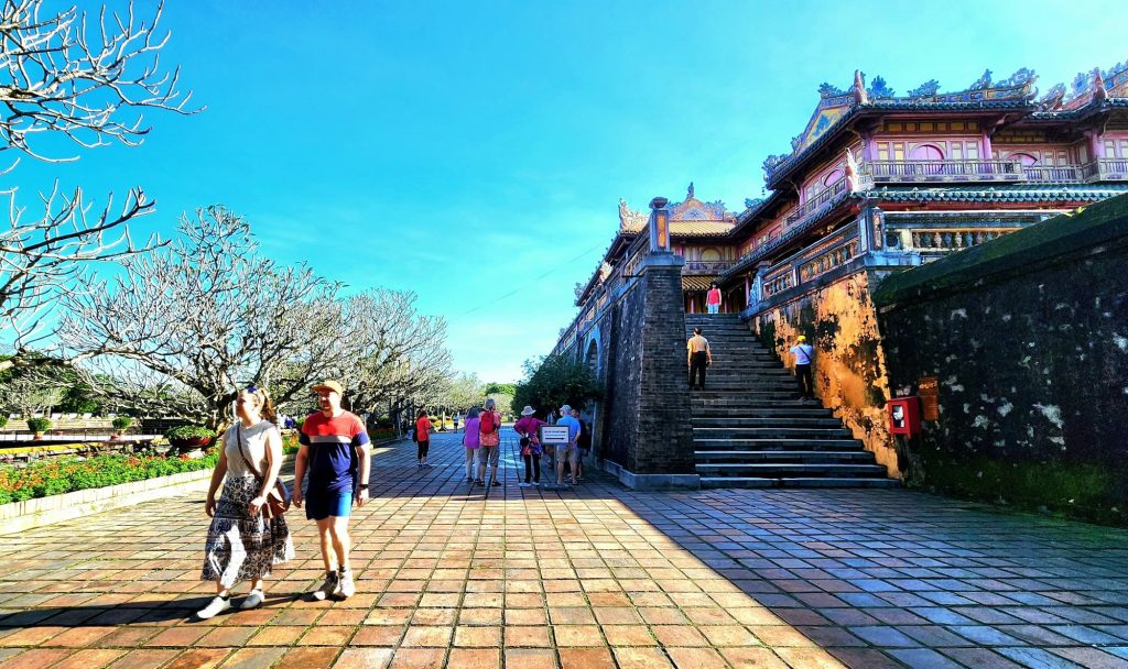 Discovering Hue – The Ancient Breath in Every Street