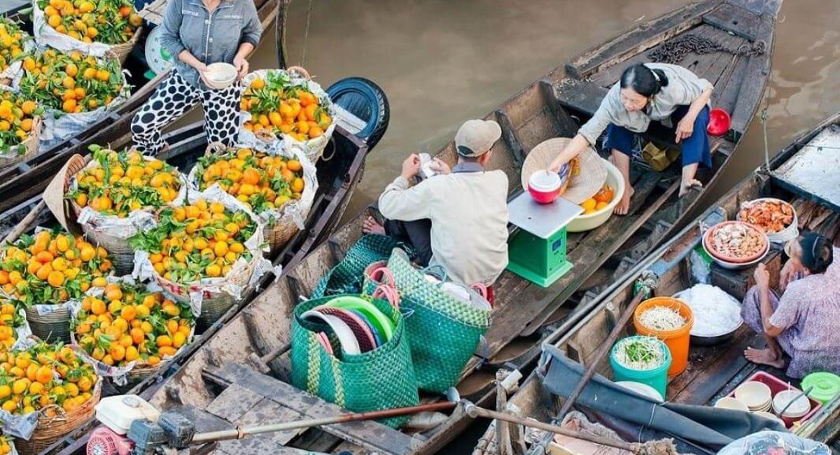 Mekong Floating Markets – The Soul of Vietnam’s River Culture