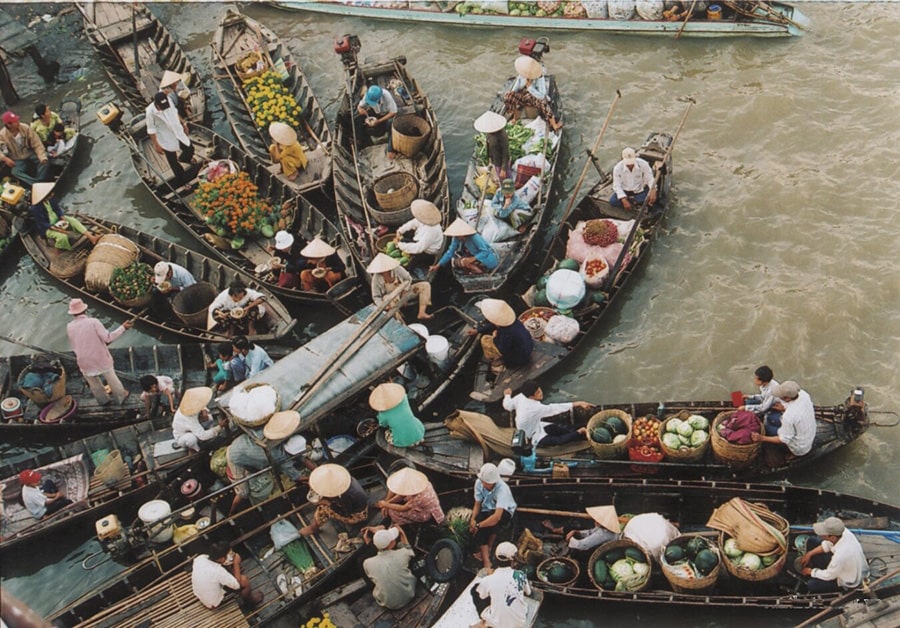 Mekong Floating Markets – The Soul of Vietnam’s River Culture